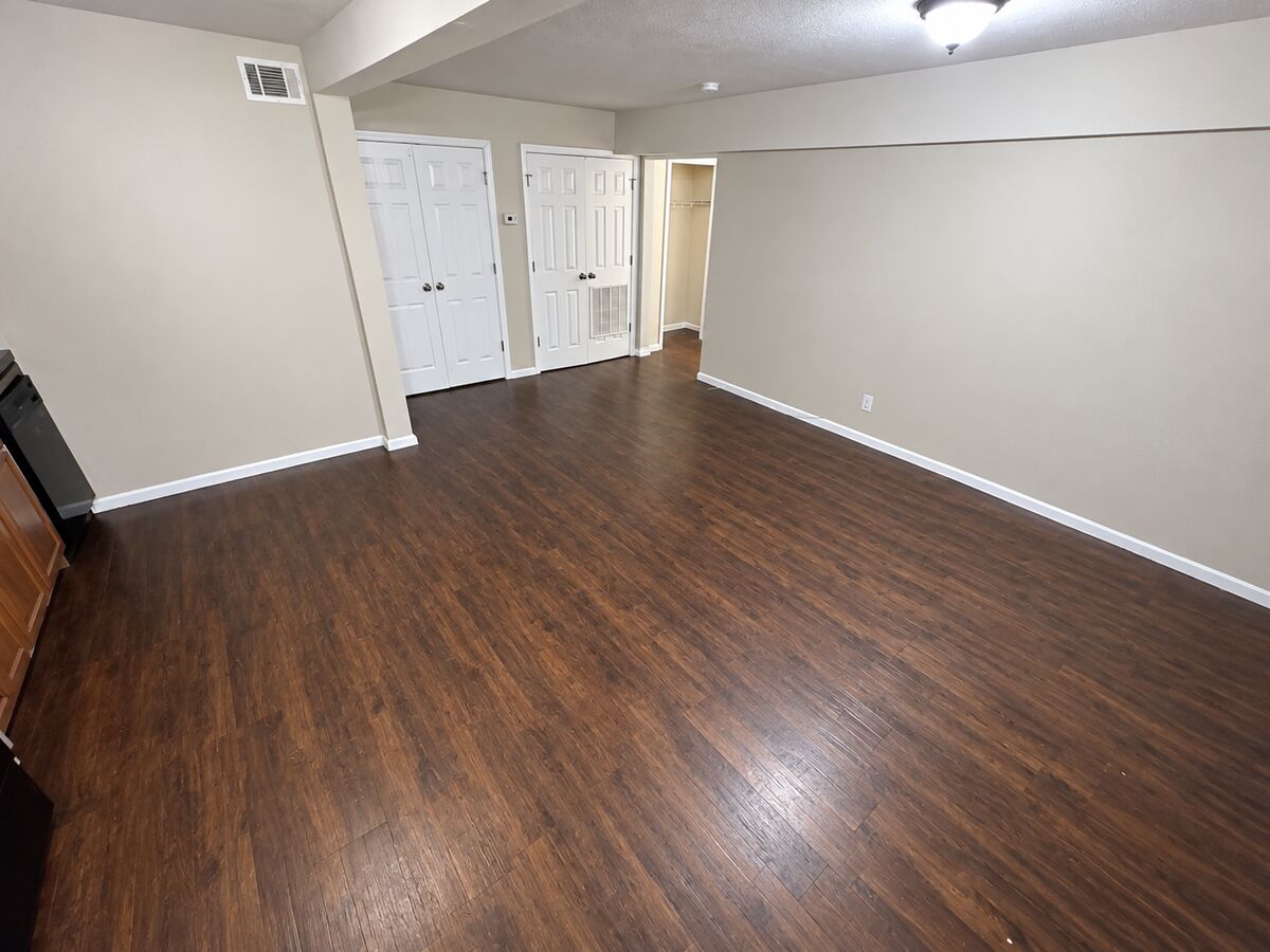 Kitchen eating area in a 1-bedroom apartment at Canterbury Station